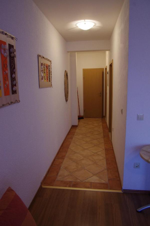 Apartments With A Parking Space Igrane, Makarska - 13535 Eksteriør billede